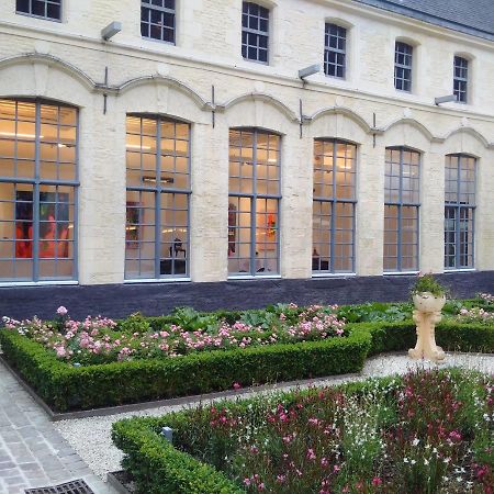 L'Hermitage Gantois, Autograph Collection Lille Kültér fotó The gardens of the museum
